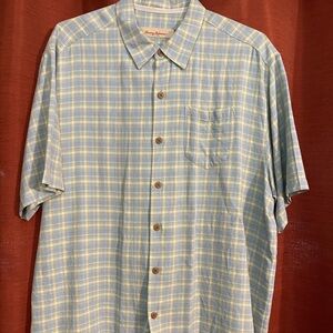 Men’s Tommy Bahama button down shirt XL